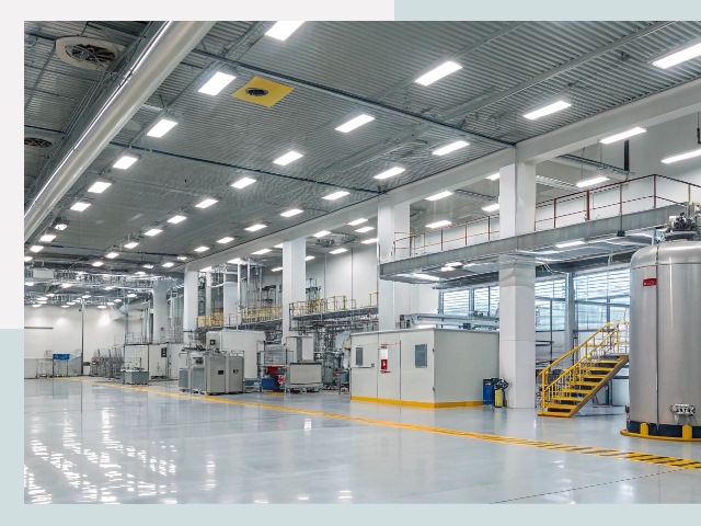 Освещение ангаров в Кунгуре от 615 руб. - Эффективные решения