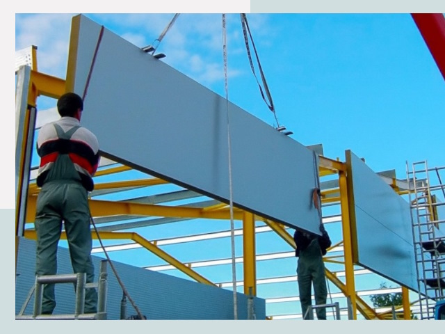 Монтаж сэндвич-панелей в Кунгуре от 615 руб.